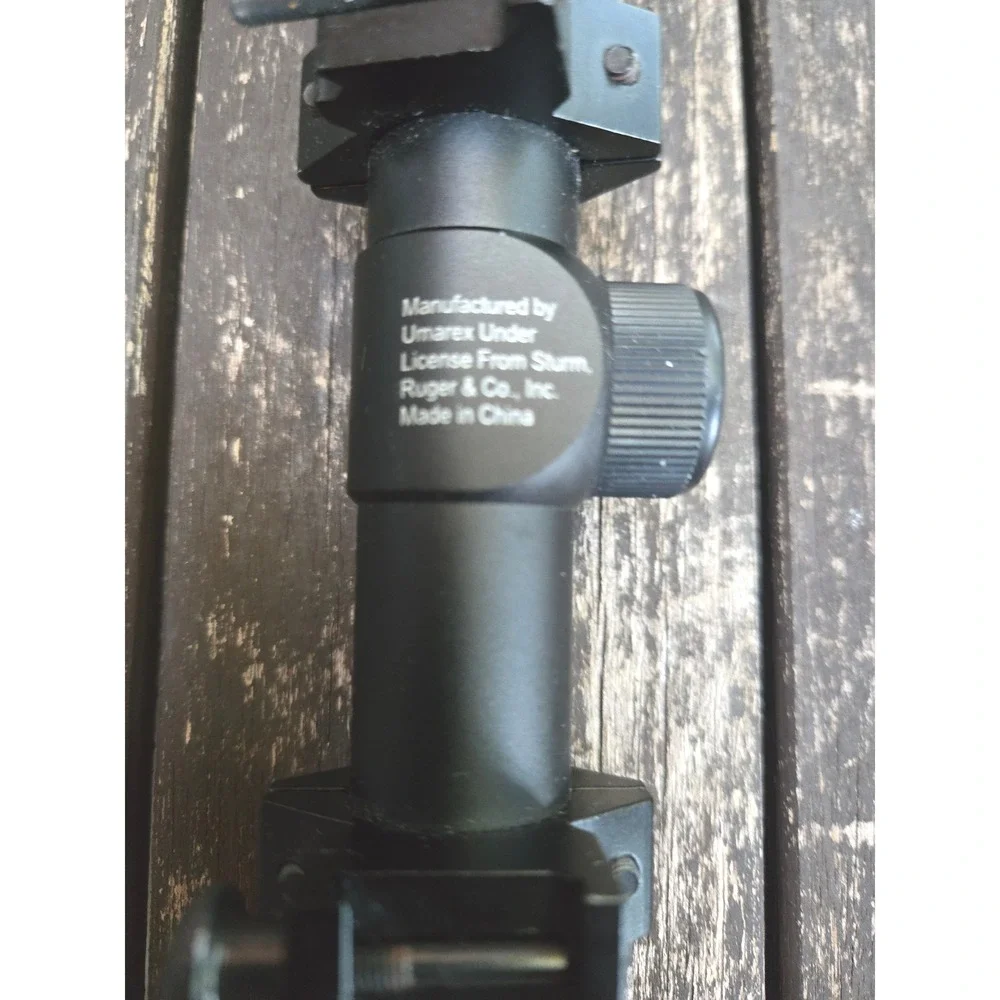 Vintage Ruger 4x32 Air Rifle Scope by Umarex with Mounting Rings